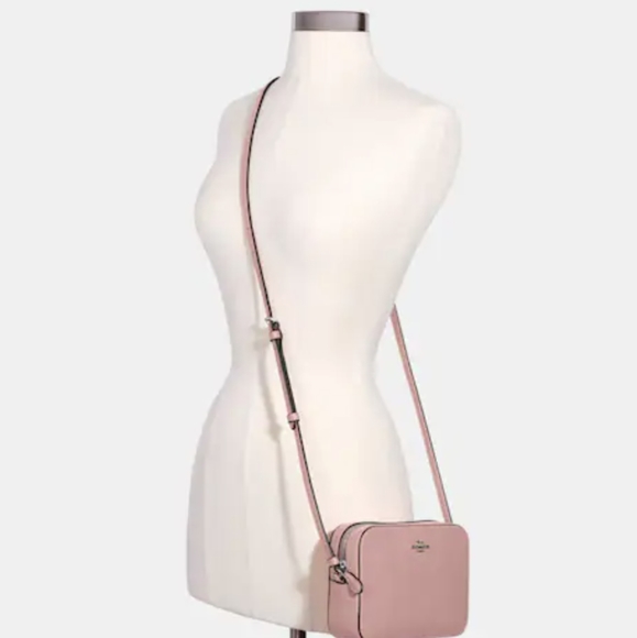 Coach Soft Pebbled Leather Camera Soft Shell Pink Crossbody Bag New in Box ❤️ - Picture 3 of 8